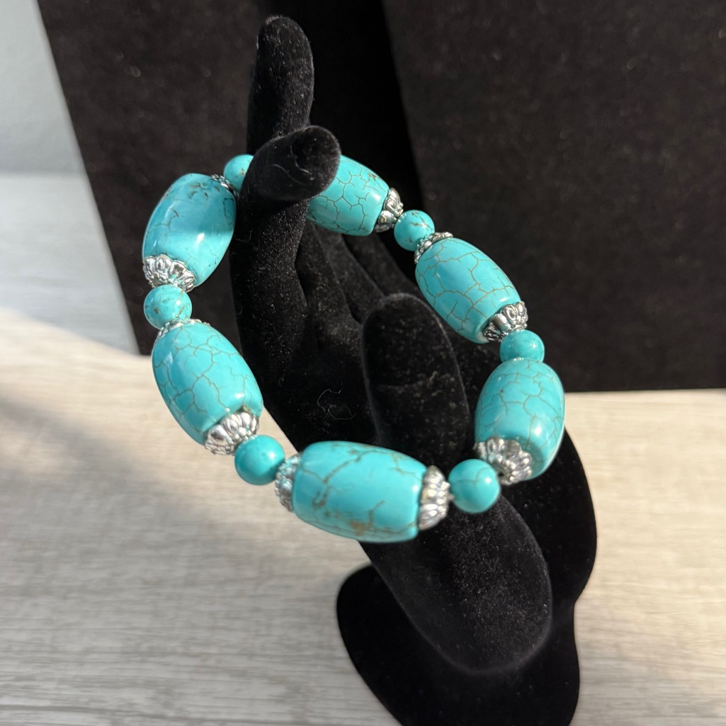Bracelet Turquoise And Silver StretchyPreowned